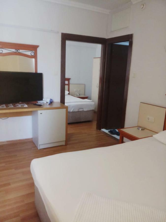 Ozturk Otel *